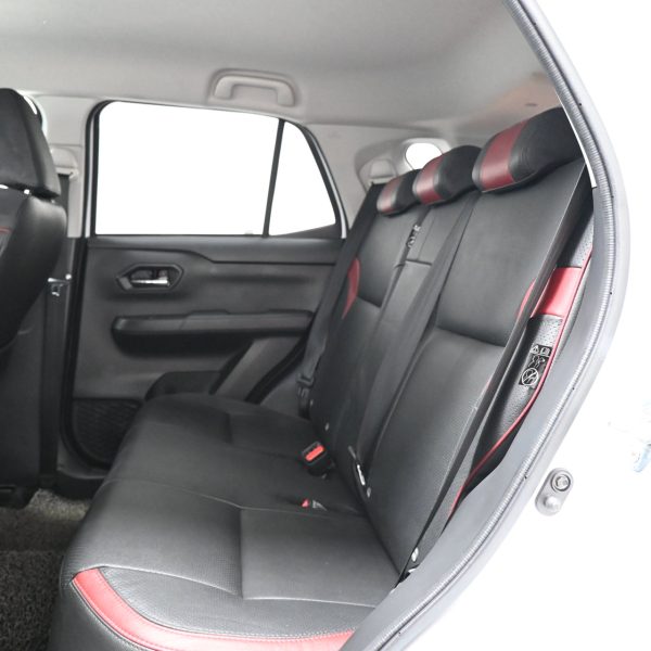 Perodua Ativa 1.0 AV Turbo CVT AT (2022) - Image 11
