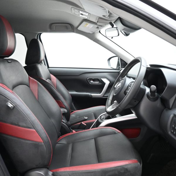 Perodua Ativa 1.0 AV Turbo CVT AT (2022) - Image 8