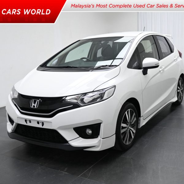 Honda Jazz GK Hatch 5dr V i-VTEC CVT FWD 1.5i AT (2016) - Image 1