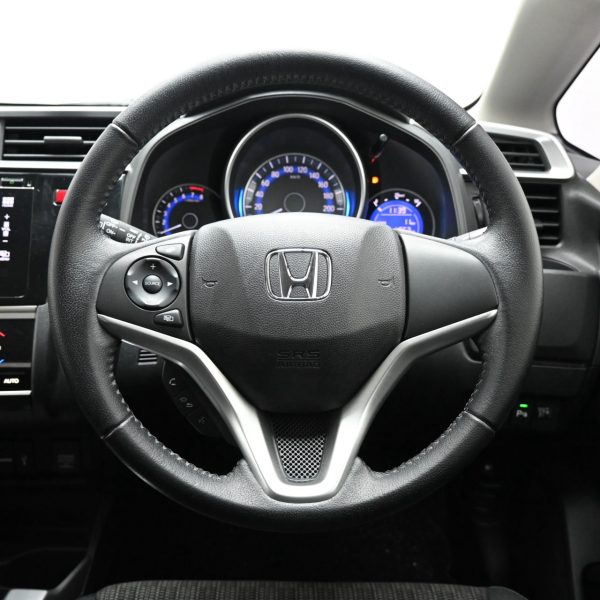 Honda Jazz GK Hatch 5dr V i-VTEC CVT FWD 1.5i AT (2016) - Image 14