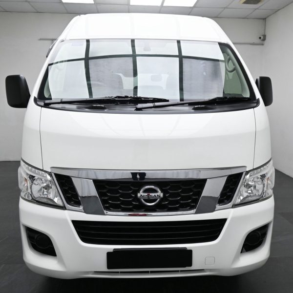 Nissan NV350 Urvan Van 4dr High Roof 14st Man 5sp RWD 2.5DDiT MT (2017) - Image 2