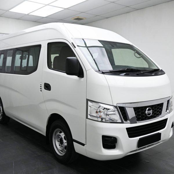 Nissan NV350 Urvan Van 4dr High Roof 14st Man 5sp RWD 2.5DDiT MT (2017) - Image 3