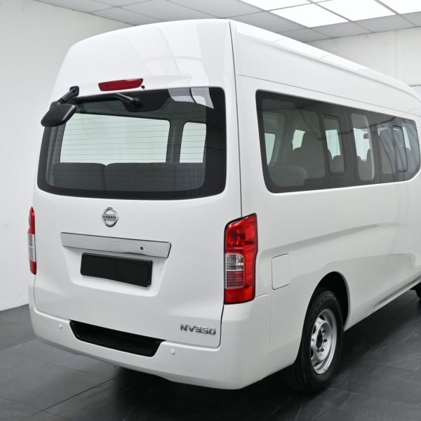 Nissan NV350 Urvan Van 4dr High Roof 14st Man 5sp RWD 2.5DDiT MT (2017) - Image 6