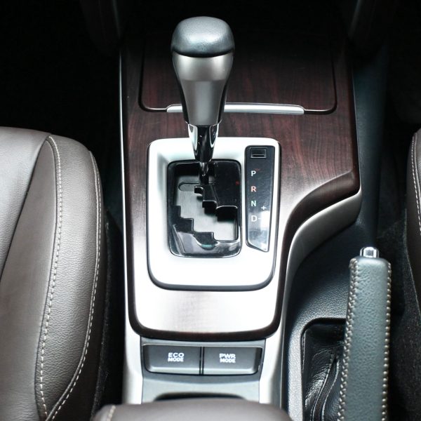 Toyota Fortuner 2.7 SRZ AT (2017) - Image 14