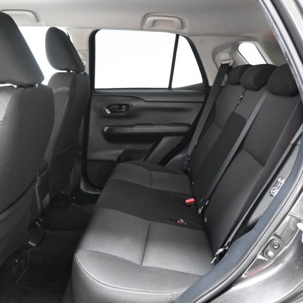 Perodua Ativa 1.0 H Turbo CVT AT (2022) - Image 17
