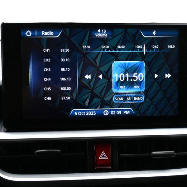 Perodua Ativa 1.0 H Turbo CVT AT (2022) - Image 19
