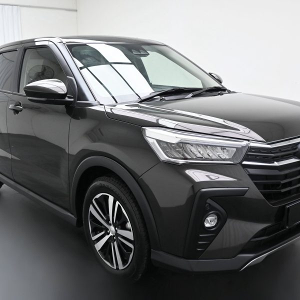 Perodua Ativa 1.0 H Turbo CVT AT (2022) - Image 3