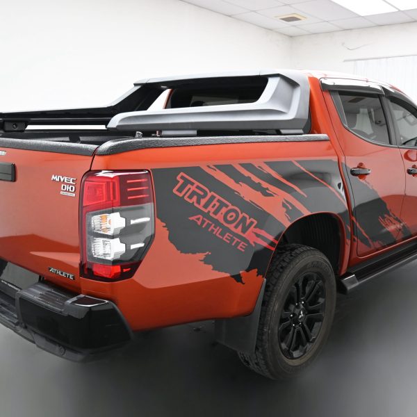 Mitsubishi Triton 2.4 VGT HS AT (2021) - Image 12