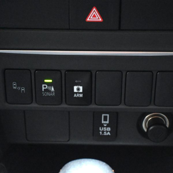 Mitsubishi Triton 2.4 VGT HS AT (2021) - Image 20