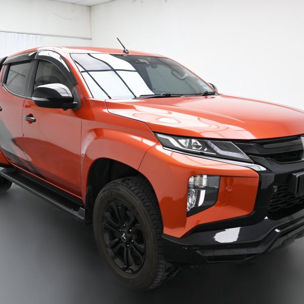 Mitsubishi Triton 2.4 VGT HS AT (2021) - Image 3