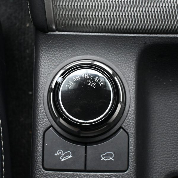 Mitsubishi Triton 2.4 VGT HS AT (2021) - Image 4