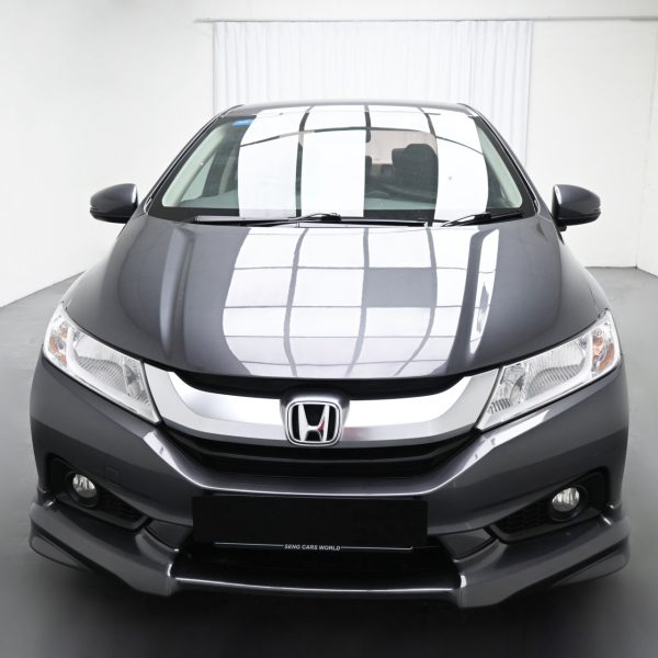 Honda City 1.5 V AT (2015) - Image 2