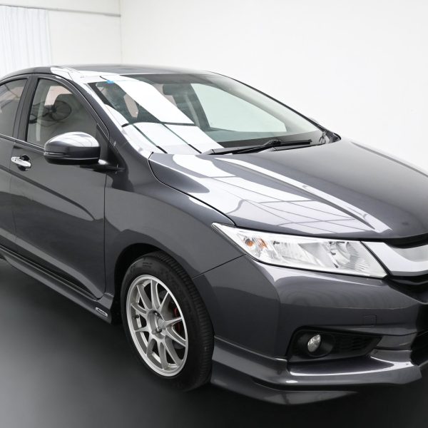 Honda City 1.5 V AT (2015) - Image 3
