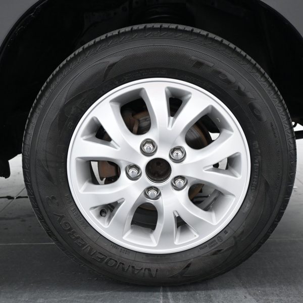 Toyota Innova N40 Wagon 5dr G 8st Auto-Gate Shift 4sp RWD 2.0i AT (2008) - Image 6