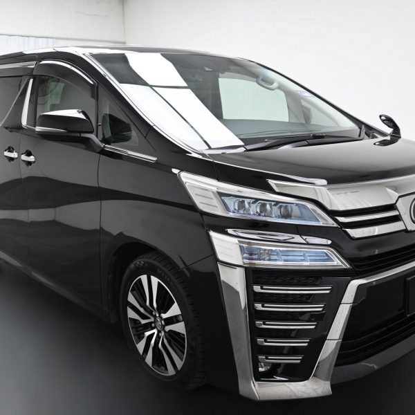 Toyota Vellfire H30 Wagon 5dr 7st CVT FWD 2.5i AT (2018) - Image 3