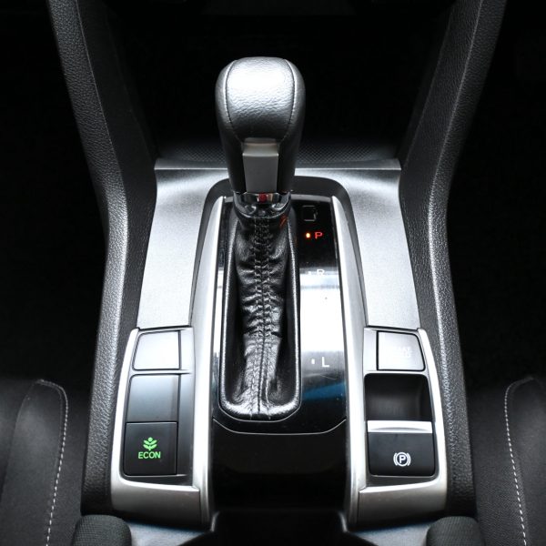 Honda Civic 1.8 S AT (2020) - Image 16