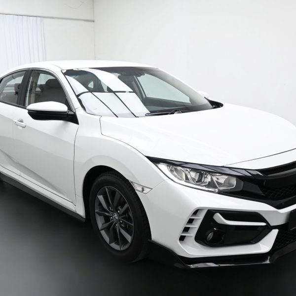 Honda Civic 1.8 S AT (2020) - Image 3