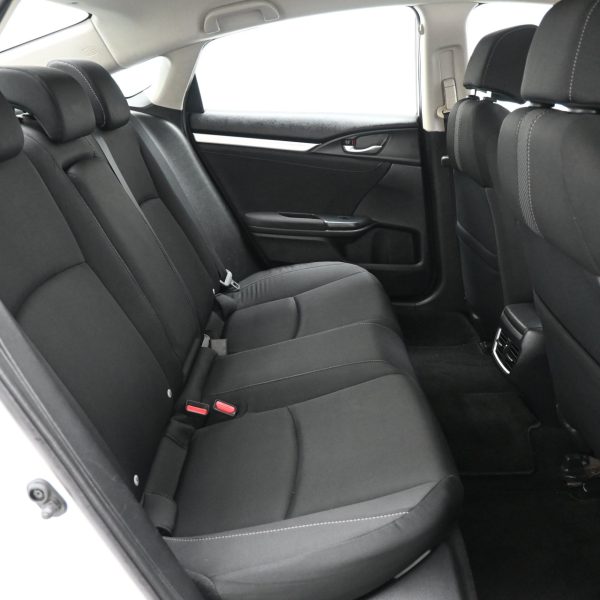 Honda Civic 1.8 S AT (2020) - Image 13