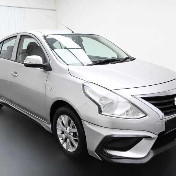Nissan Almera N17 Sedan 4dr E Auto 4sp FWD 1.5i AT (2015) - Image 3