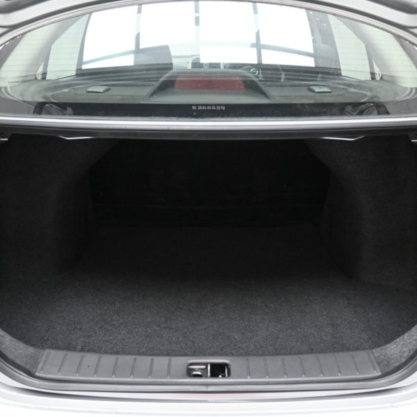 Nissan Almera N17 Sedan 4dr E Auto 4sp FWD 1.5i AT (2015) - Image 4