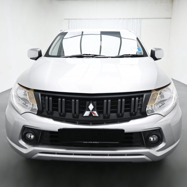 Mitsubishi Triton KL Pickup 4dr DCab Quest Man 5sp RWD 2.5DDiT MT (2015) - Image 2