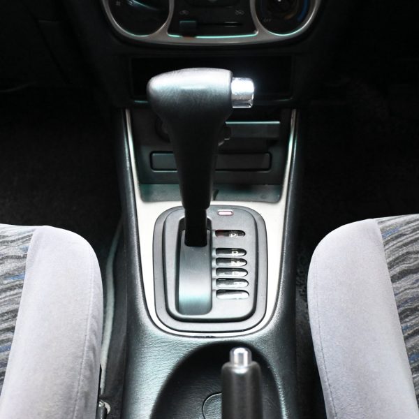 Nissan SENTRA 1.6 SG AUTO AT (2004) - Image 13