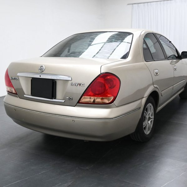 Nissan SENTRA 1.6 SG AUTO AT (2004) - Image 6