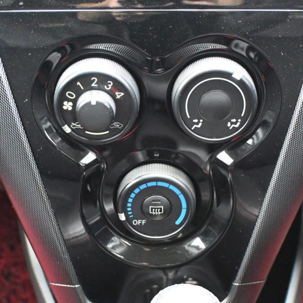 Toyota Vios XP90 Sedan 4dr TRD Sportivo Auto-Gate Shift 4sp FWD 1.5i AT (2012) - Image 15
