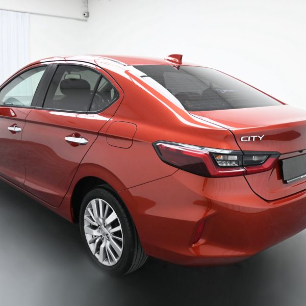 Honda City 1.5 V Auto AT (2021) - Image 13