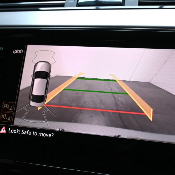 Volkswagen Passat 2.0 TSI ELEGANCE AT (2021) - Image 11