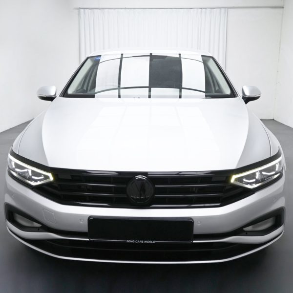 Volkswagen Passat 2.0 TSI ELEGANCE AT (2021) - Image 3