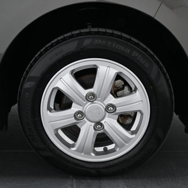 Proton Iriz Hatch 5dr CVT FWD 1.3i (Standard) AT (2017) - Image 5