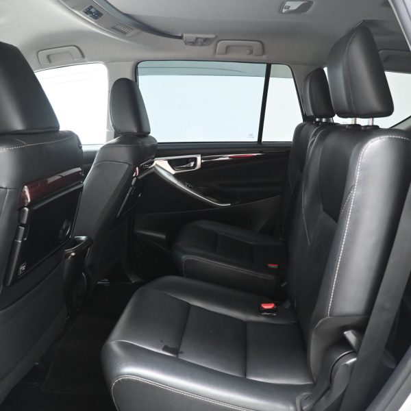 Toyota Innova 2.0 X AT (2021) - Image 16