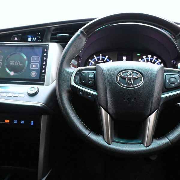 Toyota Innova 2.0 X AT (2021) - Image 5