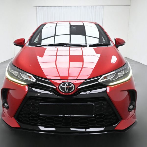 Toyota Yaris 1.5 E AT (2021) - Image 2