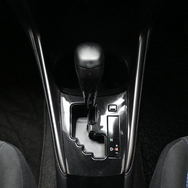Toyota Yaris 1.5 E AT (2021) - Image 16