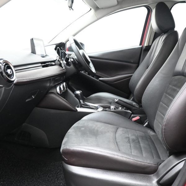 Mazda 2 Sedan DL Sedan 4dr SKYACTIV-G SA 6sp FWD 1.5Di AT (2017) - Image 12