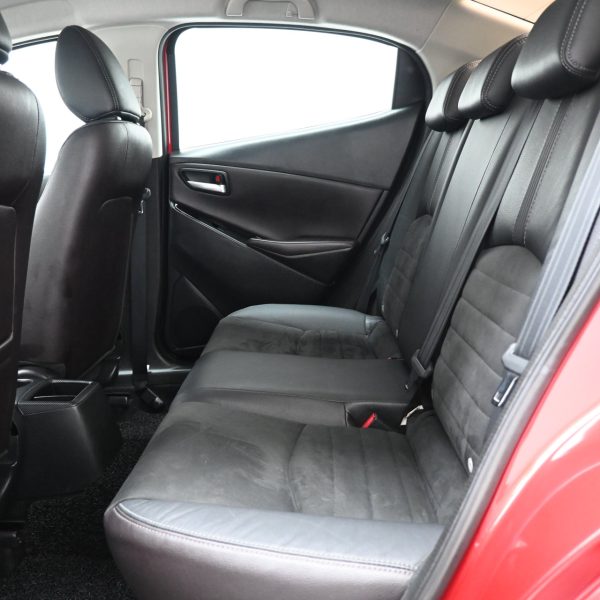 Mazda 2 Sedan DL Sedan 4dr SKYACTIV-G SA 6sp FWD 1.5Di AT (2017) - Image 14