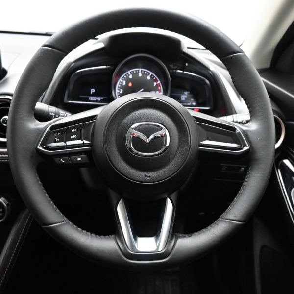 Mazda 2 Sedan DL Sedan 4dr SKYACTIV-G SA 6sp FWD 1.5Di AT (2017) - Image 4