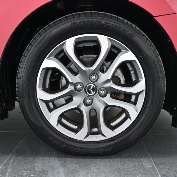 Mazda 2 Sedan DL Sedan 4dr SKYACTIV-G SA 6sp FWD 1.5Di AT (2017) - Image 6
