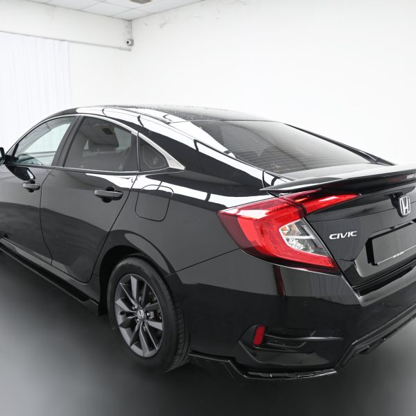Honda Civic FC 1.8 S Auto AT (2021) - Image 13