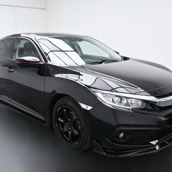 Honda Civic FC 1.8 S Auto AT (2021) - Image 6