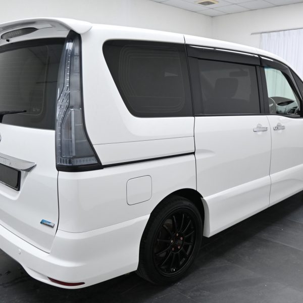 Nissan Serena S-Hybrid C26 Wagon 5dr S-Hybrid High-Way Star 8st CVT FWD 2.0Di AT - Image 9