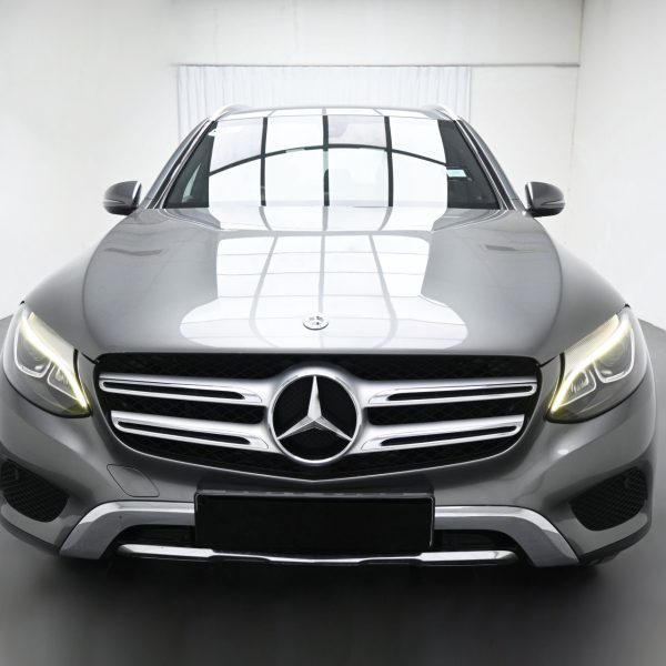 Mercedes-Benz GLC200 Wagon 5dr GLC 200 AT (2018) - Image 2