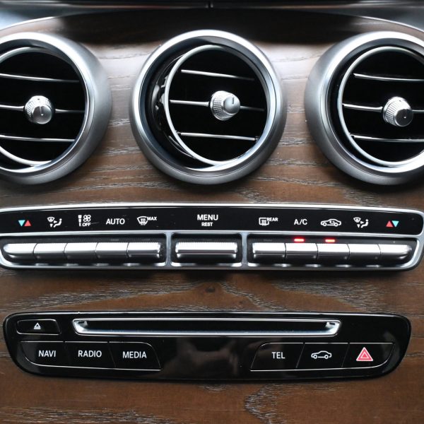 Mercedes-Benz GLC200 Wagon 5dr GLC 200 AT (2018) - Image 20