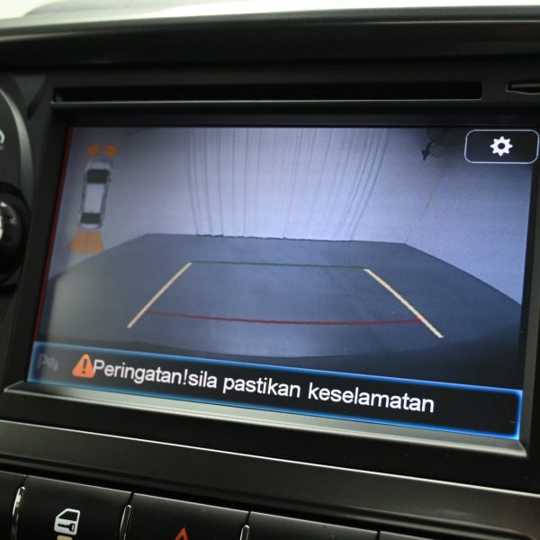Proton Persona BH6 Sedan 4dr CVT FWD 1.6i (Premium) AT (2018) - Image 4